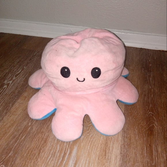 Octopus - Picture 2 of 2